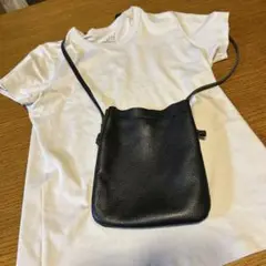 黒 レザー サコッシュ