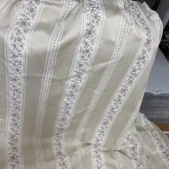 クリーム色 ストライプ 花柄 カーテン