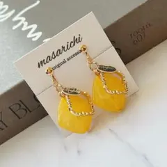 Item thumbnail for item 575a60b9-3e8a-4050-86c9-e0f84262548b