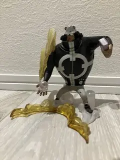 ONEPIECE ワンピース　スーパーエフェクト七武海フィギュア くま