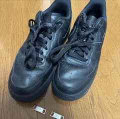 Nike Air Force 1 ブラックスニーカー