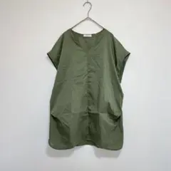 TRUDEA♡Vネック プルオーバーブラウスト サイドギャザー コットン L