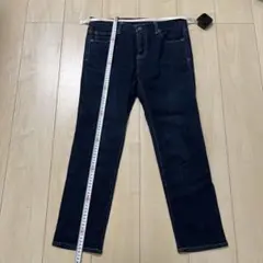 GU ダークブルーストレートデニムパンツ