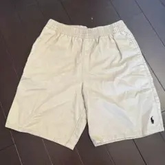 ポロ刺繍入りベージュハーフパンツ