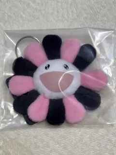 blackpink 村上隆 カイカイキキ お花ぬいぐるみキーホルダー&ステッカー グレー BLACKPINK MURAKAMI 村上隆 カイカイキキ キーチェーン