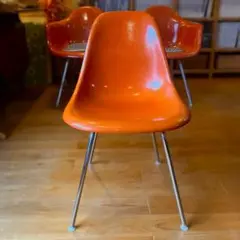 Herman millerハーマンミラー イームズ サイドシェルチェア Hベース