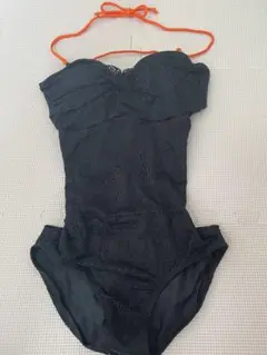 黒×オレンジ セクシー系水着