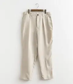 Rocky Monroe テーパードパンツ