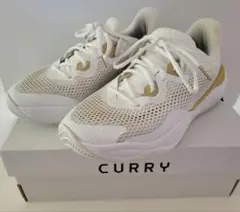 アンダーアーマー×CURRY SPLASH 26.0cm ホワイト/ゴールド