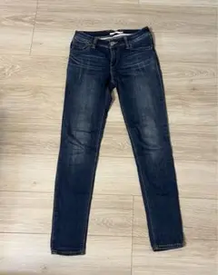 リーバイス　レディース　デニムパンツ　26インチ