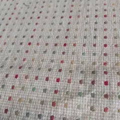先染布　ベージュにドット風　110×100