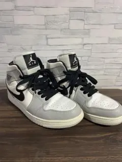 Item thumbnail for item ddf12856-4632-436e-af12-2b2acaac3205