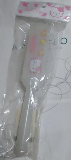 ハローキティ ブラシ バラ