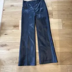 Mila Owen ブラック レザーフレアパンツ