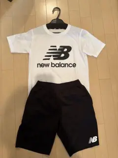 ニューバランス　半袖Tシャツ&半ズボン　140
