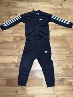 adidas 黒 ジャージ 110cm セットアップ スポーツ
