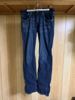 Item thumbnail for item 829a7585-76be-4583-b3f1-63d77812b8c2