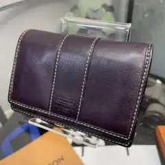 COACH パープルレザー フラグメントケース