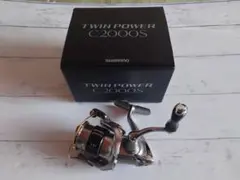 SHIMANO　リール　15TWIN POWER ツインパワー　C2000S シマノ ツインパワー C2000S (リール) 価格比較 - 価格.com