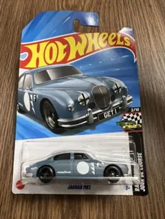ホットウィール　ジャガー MK1 マーク1 ロービジブルー