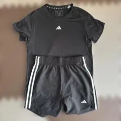 adidas ブラック Tシャツ、短パンSsize XSsize