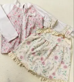 ベビー水着(女の子) フリル付き　ラッシュガードセット 90