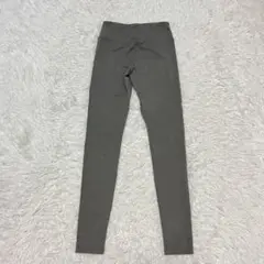新品 スキンズ skims タイツ スパッツ レギンス ヨガ ピラティス