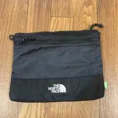 THE NORTH FACE 黒 ナイロンポーチ　※訳あり