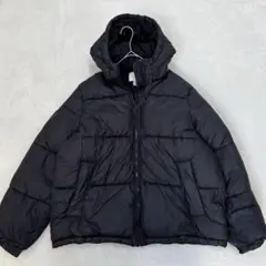 s90【H&M】中わたジャケットフルジップ　ブラック　メンズM シンプル　フード