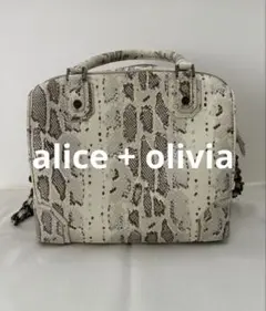【未使用品】alice + olivia ショルダーバック　旅行バック　お仕事