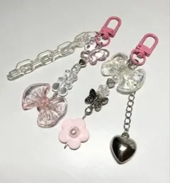 ピンク花蝶リボンビーズキーホルダーコレクトブックkpopハンドメイドy2kセット