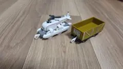 ハロルドと貨車　プラレール
