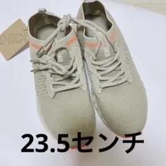 Item thumbnail for item 774fc248-2d8c-4a66-948c-8f596857cb06