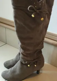 Item thumbnail for item db1e6c7f-a25d-4972-8ef8-f1c5c4d42aee