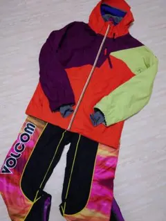 VOLCOM スノーボードウェア セットアップ パンツ美品 ジャケット訳有
