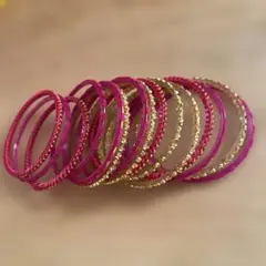 ピンクとゴールドのインディアンバングルセット