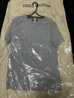 ルイヴィトン Tシャツ 未使用に近い 直営店購入品 定価5万程