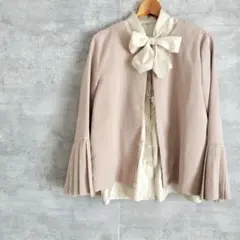 美品AIYISHANGFUSHIノーカラジャケットピンクLボウタイブラウスおまけ