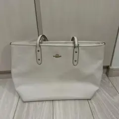 ホワイト トートバッグ 合成皮革