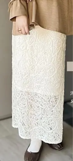 新品　しまむら　rafraf mog コードレース刺繍スカート