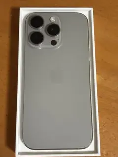 Apple iPhone 16proナチュラルチタニウム256GB
