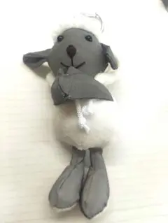 羊型ぬいぐるみキーホルダー