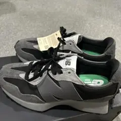 New Balance MS327 スニーカー ブラック/グレー