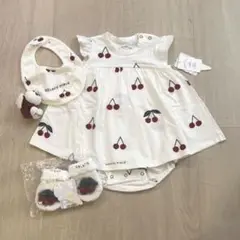 【新品未使用】gelato piqueチェリーモチーフbabyロンパースセット