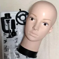 プラスチック製ヘッドマネキン テーブルクランプ付き コスプレウィッグ加工に