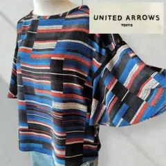 【アローズ✨美品】UNITEDARROWS　日本製　総柄　フリル袖　幾何学模様