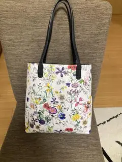 花柄　ショルダーバッグ　リバーシブル　トートバッグ　ボタニカル