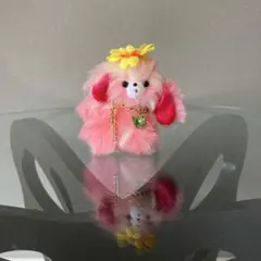 ピンクバンビ犬　黄色