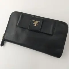 美品✨ PRADA 長財布 黒 サフィアーノレラウンドジップー リボン