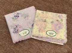 TOCCA✴︎花柄刺繍ハンカチ2枚セット